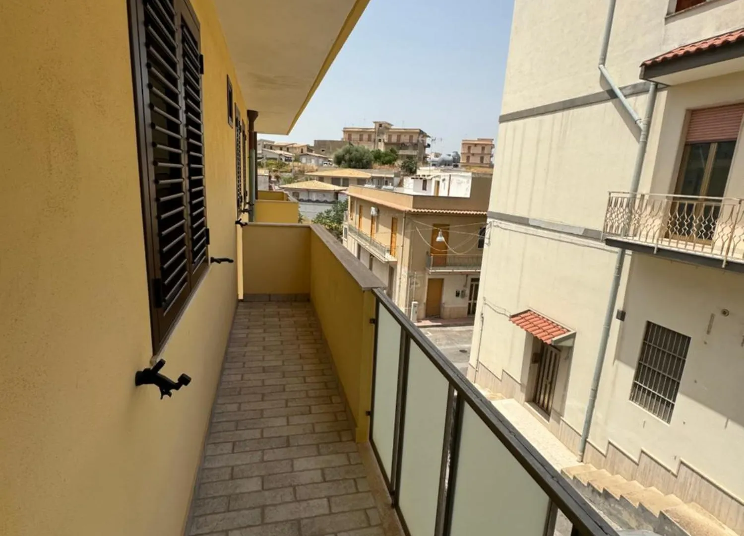 Freya Rooms Noto