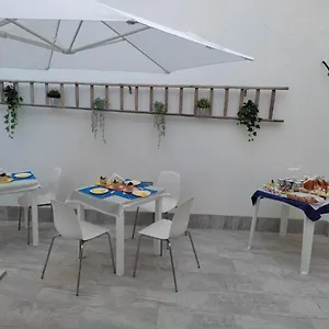 Bed & Breakfast Casa Lele, Noto