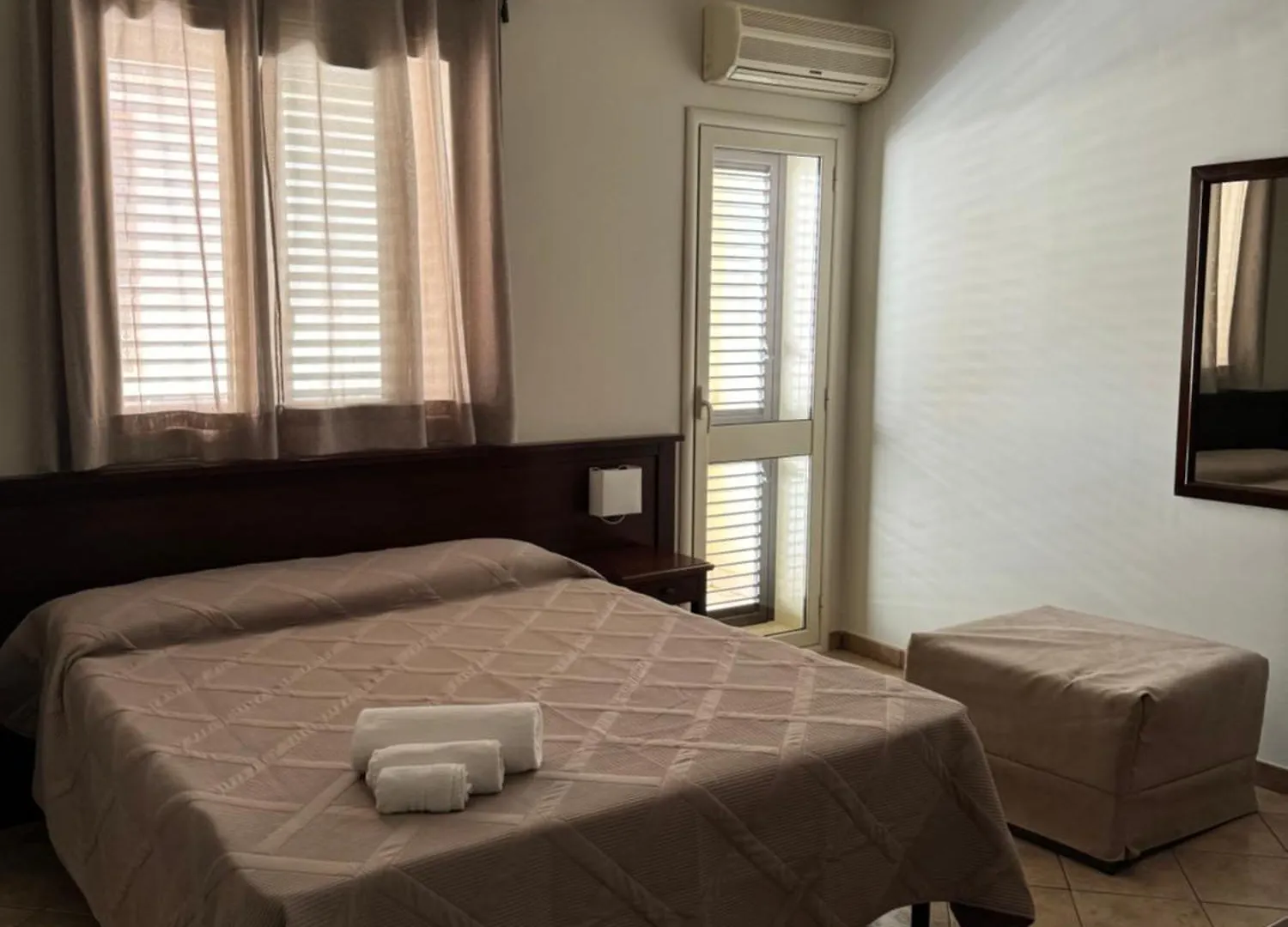 Freya Rooms Noto 0*,  Italien